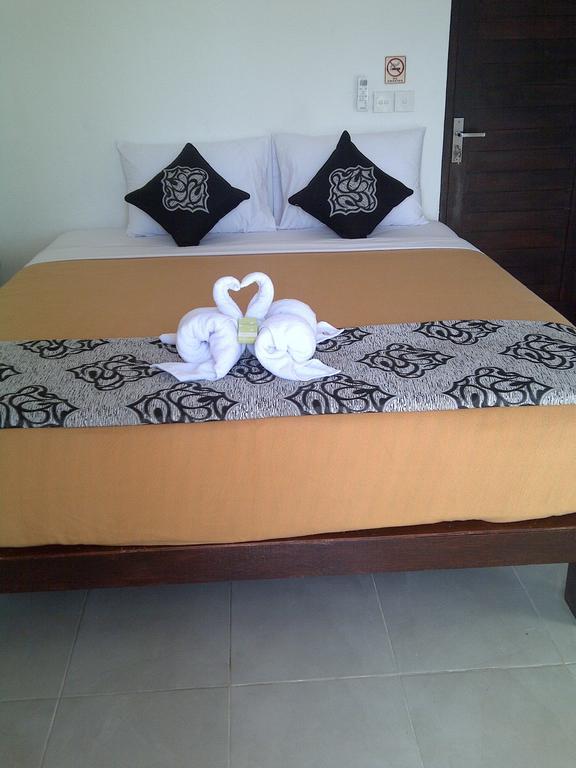 Kubu Sunset Guest House Нуса Лембонган Екстериор снимка